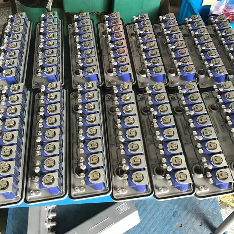 RCA3-8V8000 వాల్వ్ బాక్స్